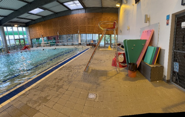 PISCINE CARRÉ D'EAU À BOURG EN BRESSE