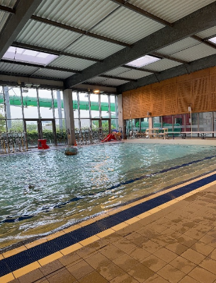 PISCINE CARRÉ D'EAU À BOURG EN BRESSE