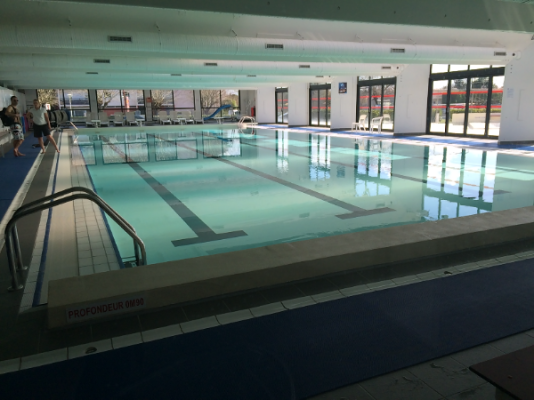 PISCINE À BASSENS