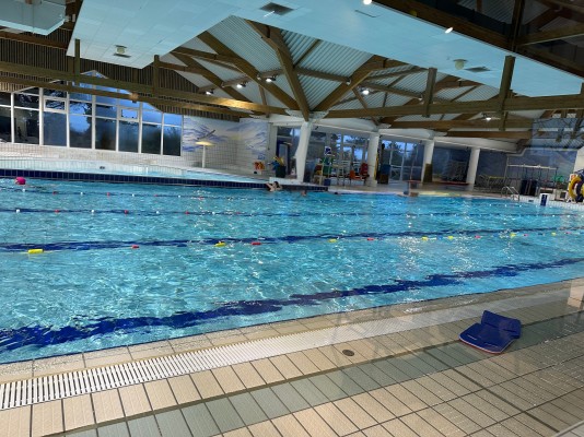 PISCINE DE GUÉMÉNÉ PENFAO