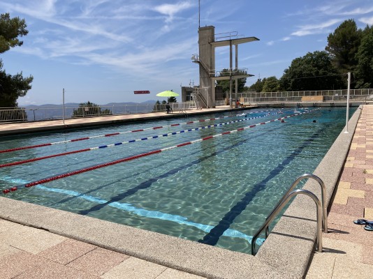 PISCINE OLYMPIQUE ALTITUDE 500 À GRASSE